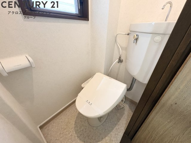小窓ついてます！