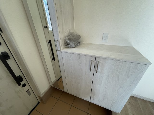 並木町3丁目戸建賃貸住宅のエントランス|落ち着いたエントランスです