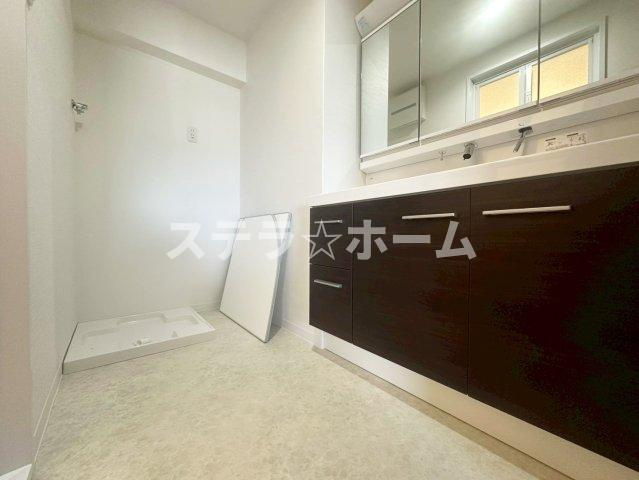 ファミール鶴見の独立洗面台|独立洗面台です