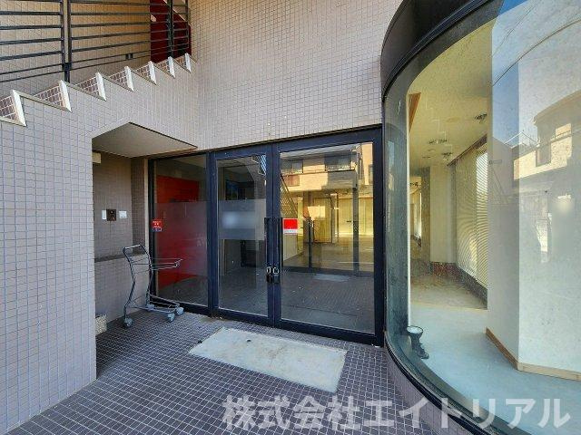 210ルミエールの外観
