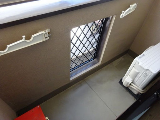 フローレス岡本のバルコニー