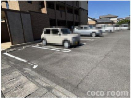 カーサ フェリーチェの駐車場