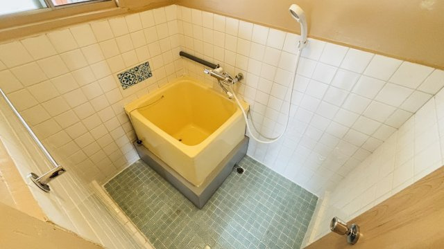 筑紫野市紫６丁目のアパートの浴室
