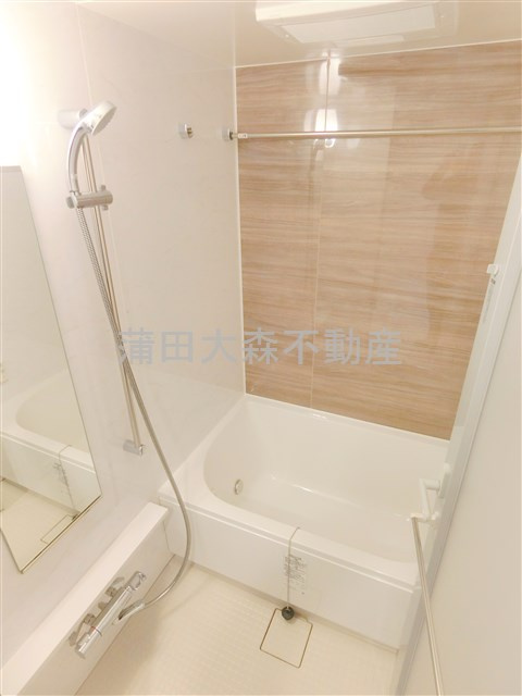 Plumeria（プルメリアの浴室|追焚と浴室乾燥機付きのバスルーム　お風呂