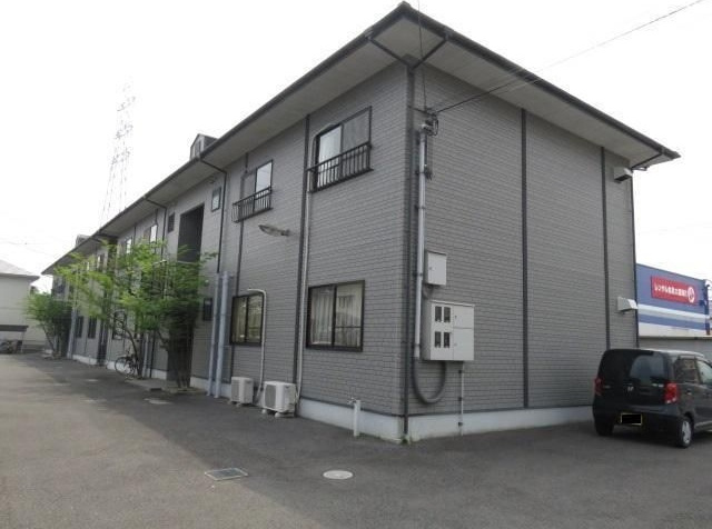 アルバ西条の外観