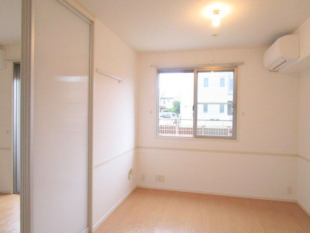 プチメゾン菅野の寝室|★洋室★