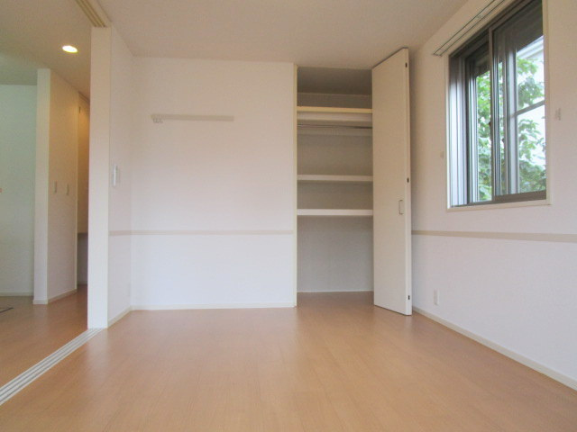 プチメゾン菅野の収納|★クローゼット★