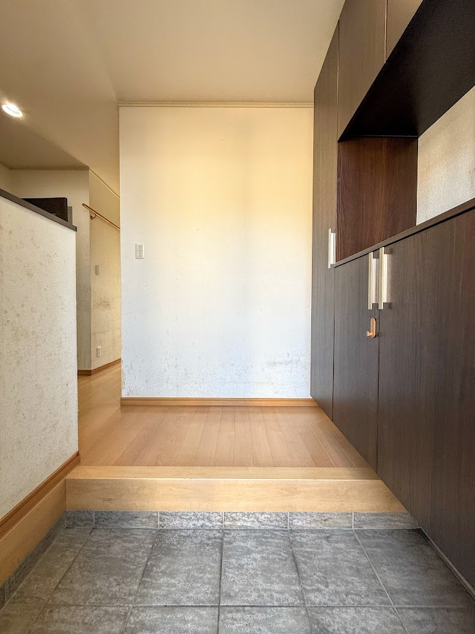 泉区和泉が丘3丁目　中古戸建ての洋室|◆土・日・祝日は、当社スタッフによる現地案内会を実施しております。もちろん平日のご案内も可能です。お気軽にご相談ください！！
