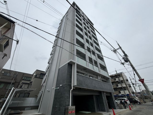 ファーストフィオーレ蛍池ソラーレの外観