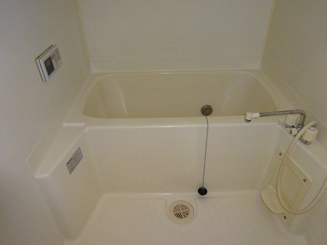 メゾン東小岩Ⅱの浴室