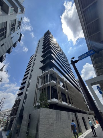 ONE ROOF RESIDENCE NISHINIPPORIの外観