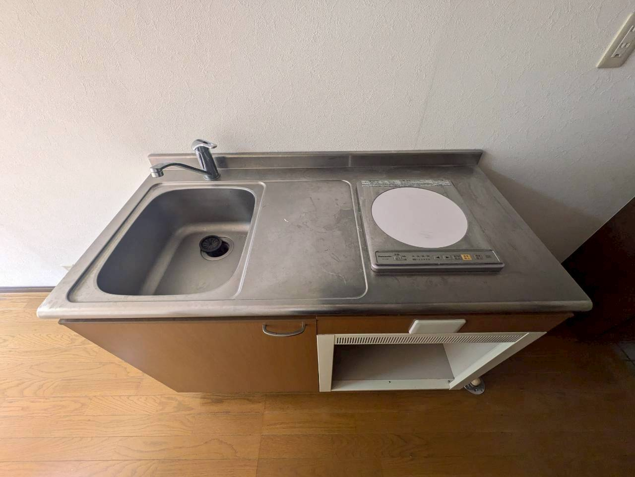 さいたま市浦和区東高砂町のアパートのキッチン