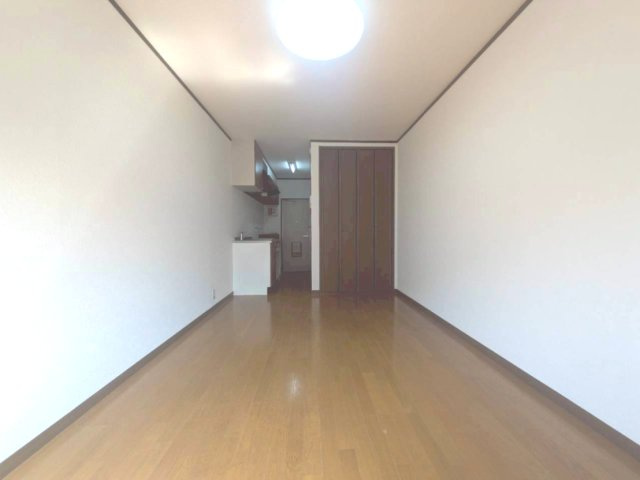 さいたま市浦和区東高砂町のアパートの寝室