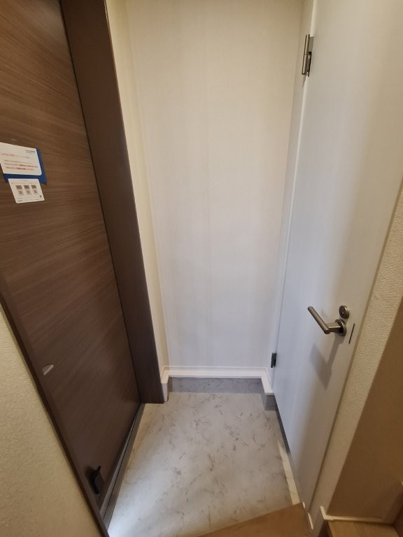 ヘーベルメゾン千歳台の玄関