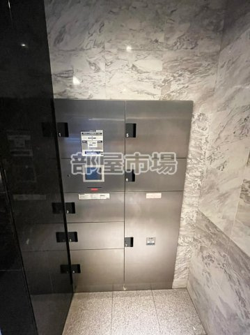 フィオーレ元浅草のその他共用部分|宅配ボックス