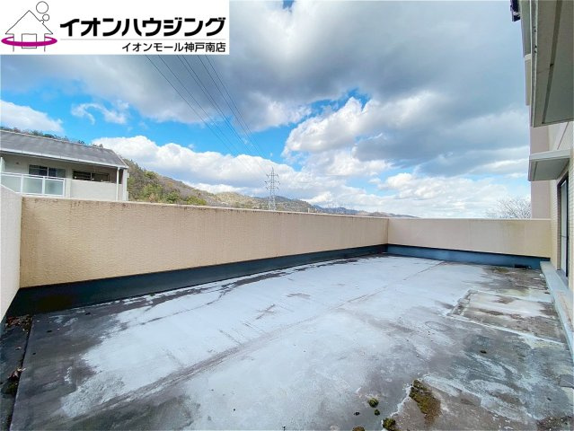 朝日プラザモンターニュ北神戸1番館