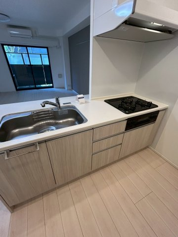 コンフォリア日暮里のキッチン
