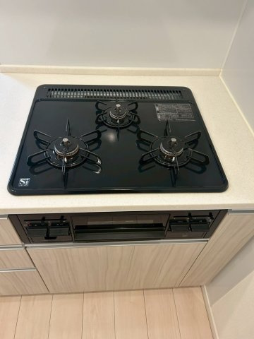 コンフォリア日暮里のキッチン