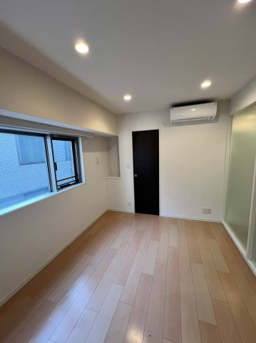 ベルファース本郷弓町の洋室