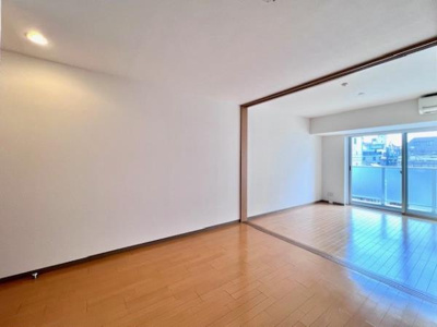 【居間・リビング】 | ＳＳ．ＦＬＡＴ神楽坂ｓｏｕｔｈ