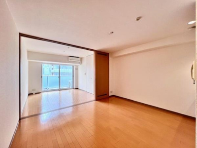 【居間・リビング】 | ＳＳ．ＦＬＡＴ神楽坂ｓｏｕｔｈ