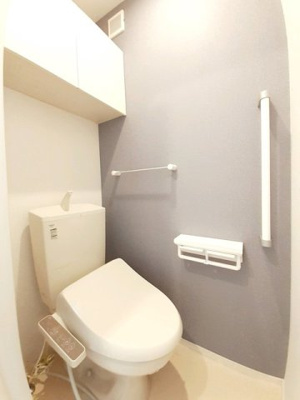 【トイレ】 | ル・ドルチェⅤ | 清潔感のあるトイレです