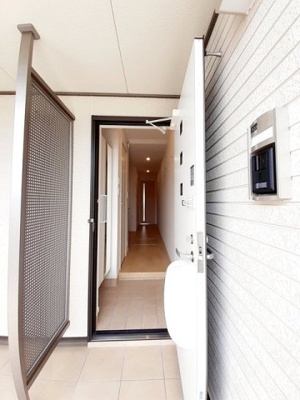 【玄関】 | ル・ドルチェⅤ | きれいな玄関です