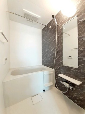 【浴室】 | ル・ドルチェⅤ | お風呂です