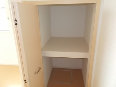 【収納】 | サンディアル | こまごまとしたものを収納できそうですね