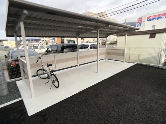 バレンタインハウス温泉町のその他共用部分|駐輪場