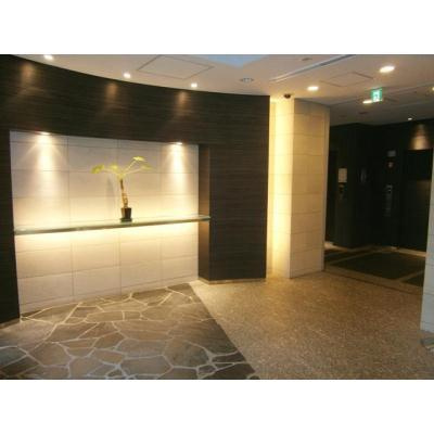 パークキューブ愛宕山タワーの周辺