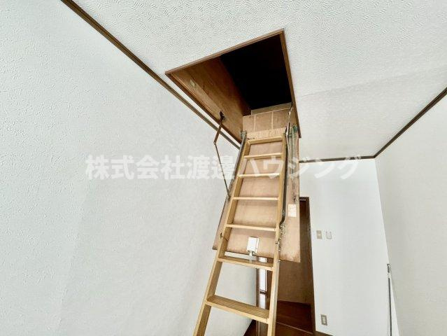 杭全4丁目貸家の内装