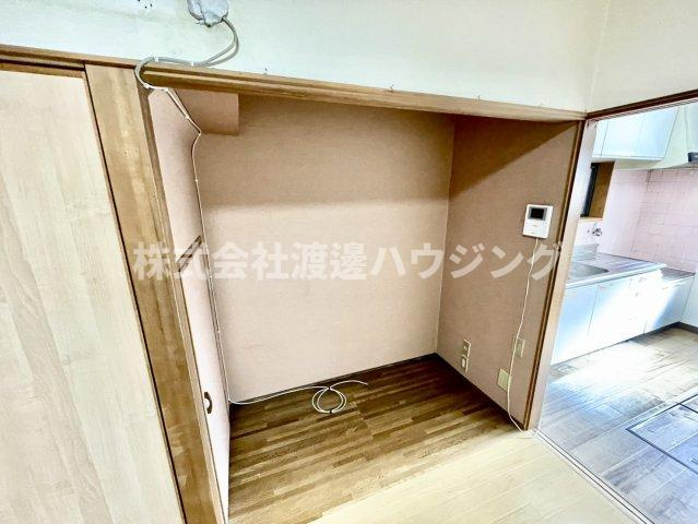 杭全4丁目貸家の収納