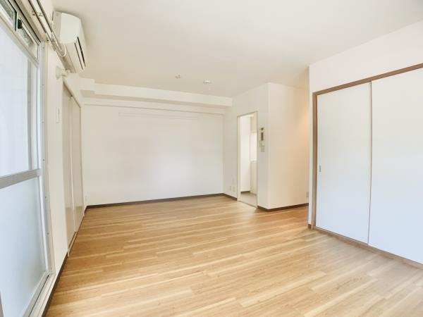 サザンクロスプラザの居間・リビング