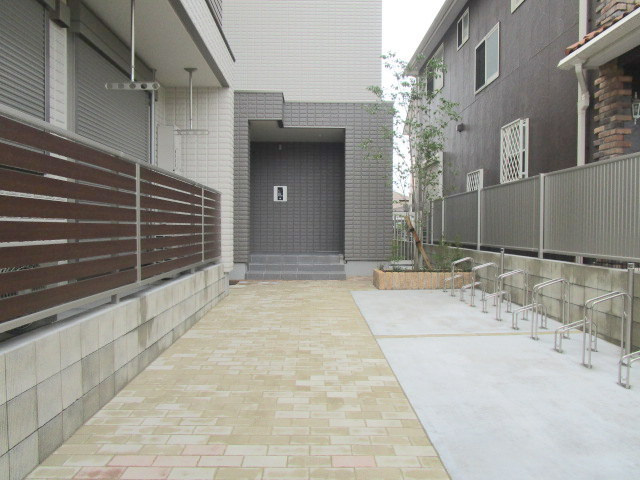 Ｒｅｖｅｕｒ　Ｈａｎａｚｏｎｏ　リヴェールハナゾノのロビー|★エントランス★