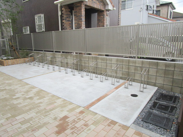 Ｒｅｖｅｕｒ　Ｈａｎａｚｏｎｏ　リヴェールハナゾノのその他共用部分|★駐輪場★