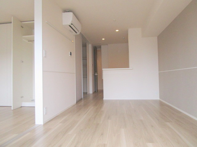 Ｒｅｖｅｕｒ　Ｈａｎａｚｏｎｏ　リヴェールハナゾノの居間・リビング|★リビング★