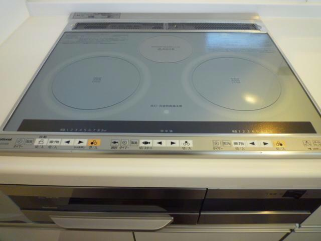 文苑３－５５－１３テラスハウスのキッチン