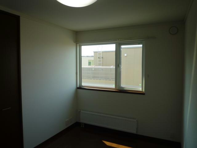 文苑３－５５－１３テラスハウスの洋室