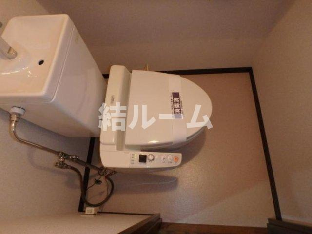 豊島区雑司が谷２丁目の賃貸マンションのトイレ