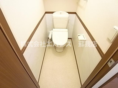 【トイレ】 | エシュール蘇我 | 清潔感のあるトイレです