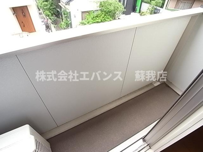 【バルコニー】 | エシュール蘇我 | 暖かな日差しのふりそそぐバルコニー