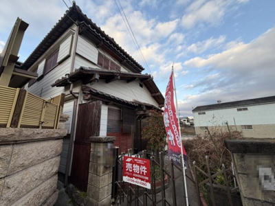 【外観】 | 和泉市寺田町１丁目戸建 | 駐車場から撮影しました。