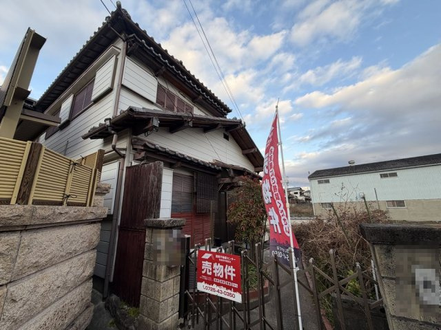 【外観】 | 和泉市寺田町１丁目戸建 | 駐車場から撮影しました。