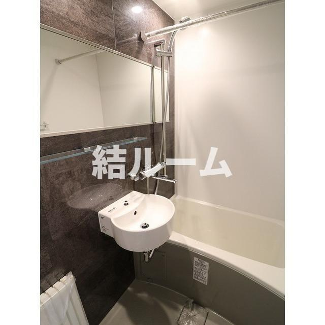 板橋区本町の賃貸マンションの浴室