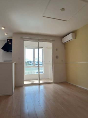 エテルノ優美Ｄの居間・リビング