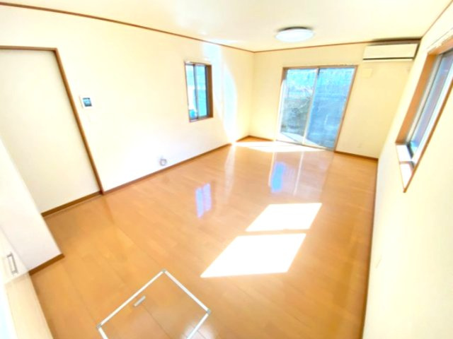 【居間・リビング】