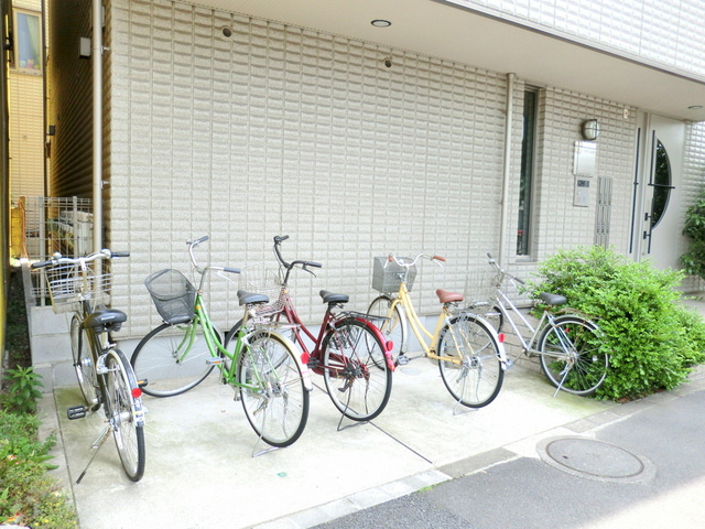 グランソレイユのその他共用部分|自転車置場