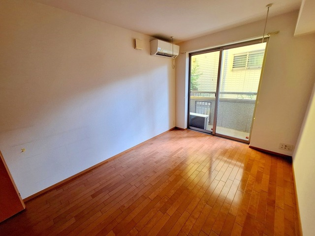 グランソレイユの居間・リビング