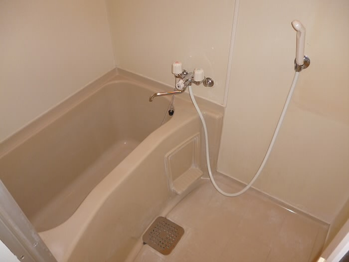 府中市寿町３丁目の賃貸マンションの浴室